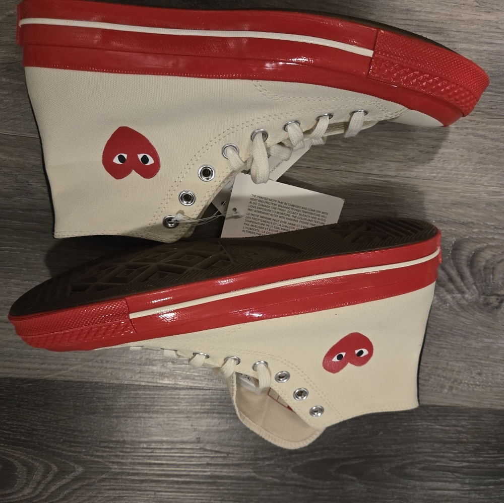 CDC Converse x PLAY Canvas Chuck  Cream with Red Brand New Womens  Size 10 - Picture 4 of 10